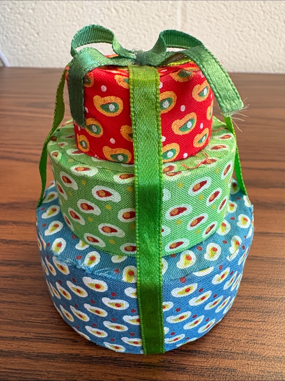 Vintage Tiered Fabric Pincushion Stacked Present Sewing Room Decor 3.5"